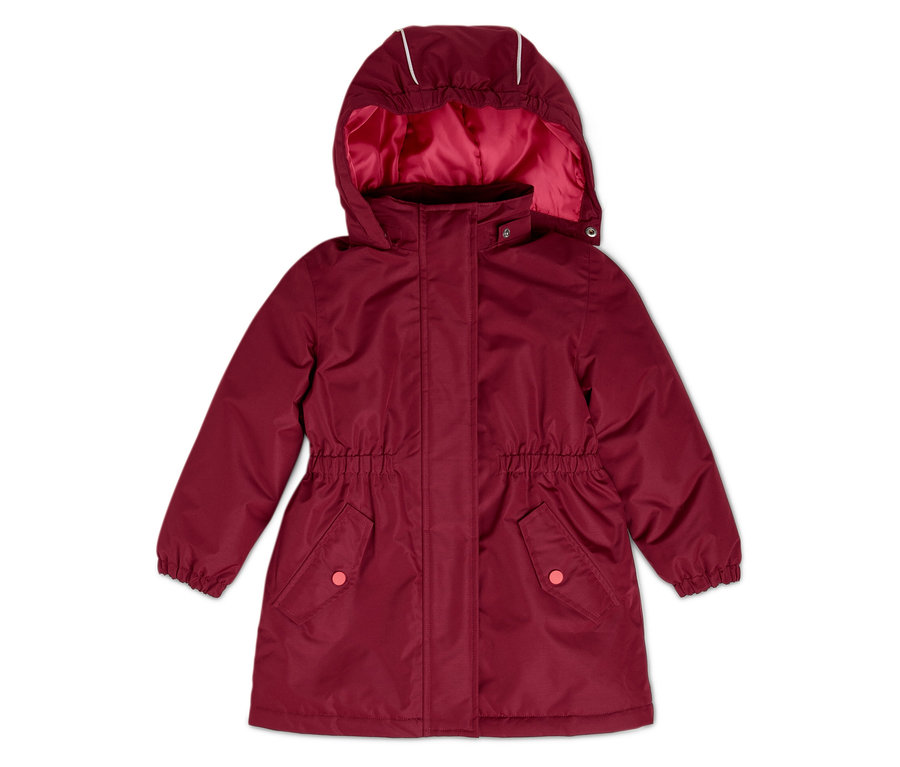 Manteau d'hiver rouge avec capuche et doublure rouge.
