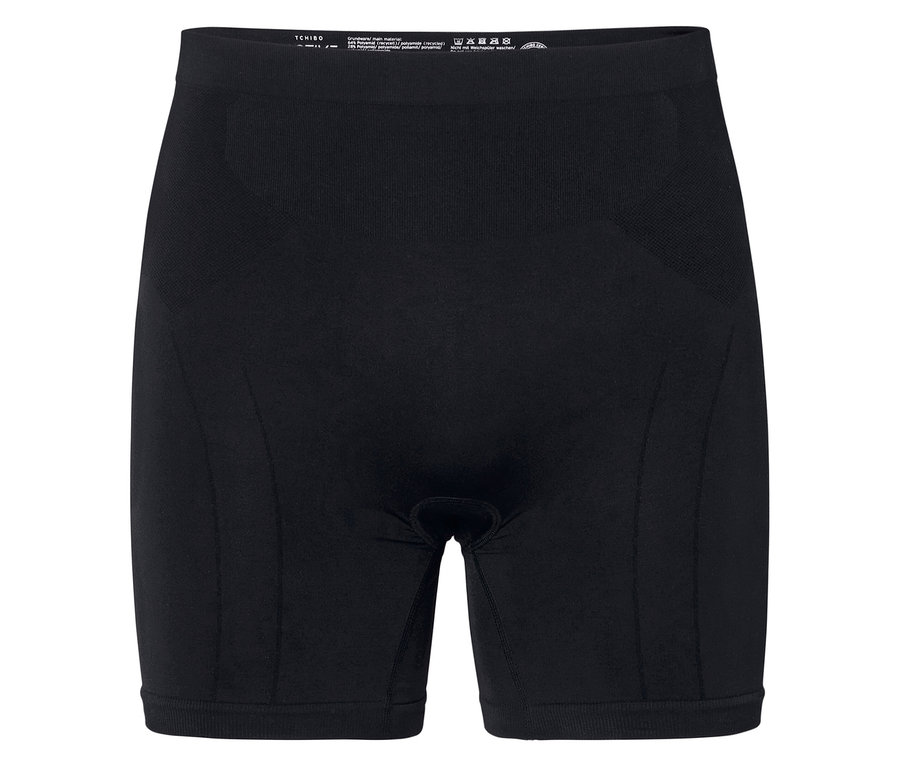 Photo d'un short noir court et moulant.