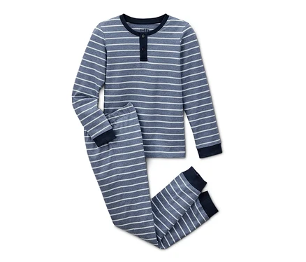 Pyjama rayé bleu et blanc pour enfants, comprenant un haut à manches longues et un pantalon.