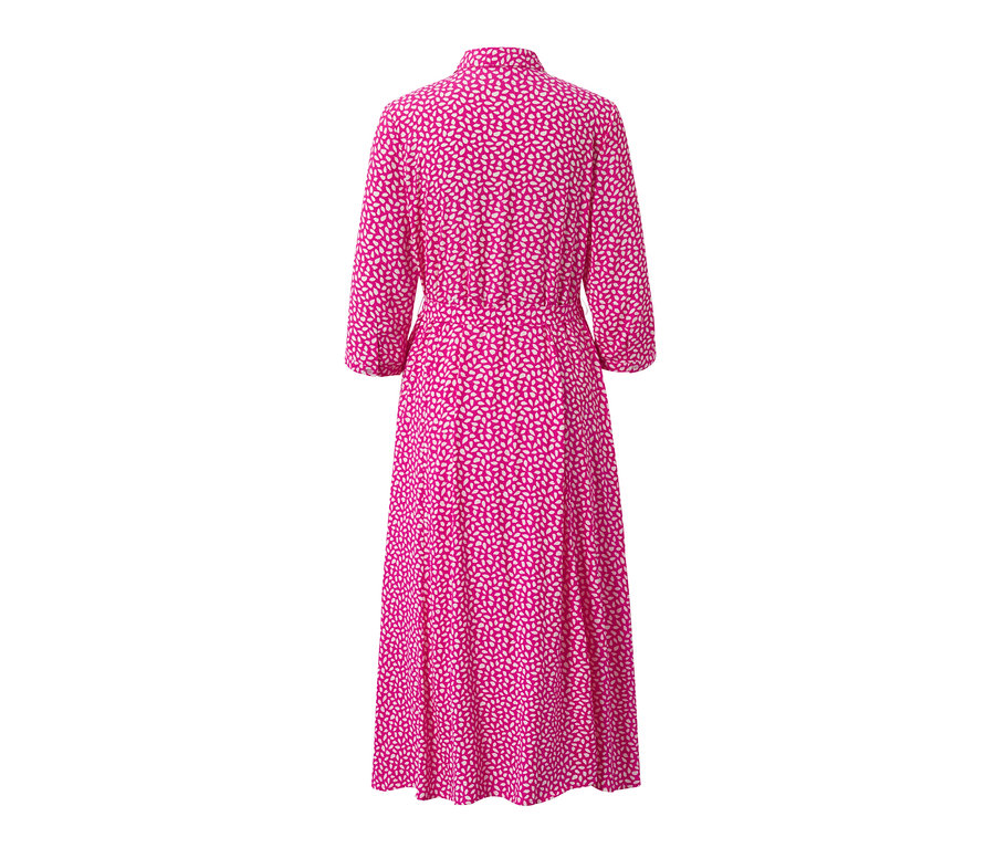 Vue détaillée d'une robe chemise imprimée.