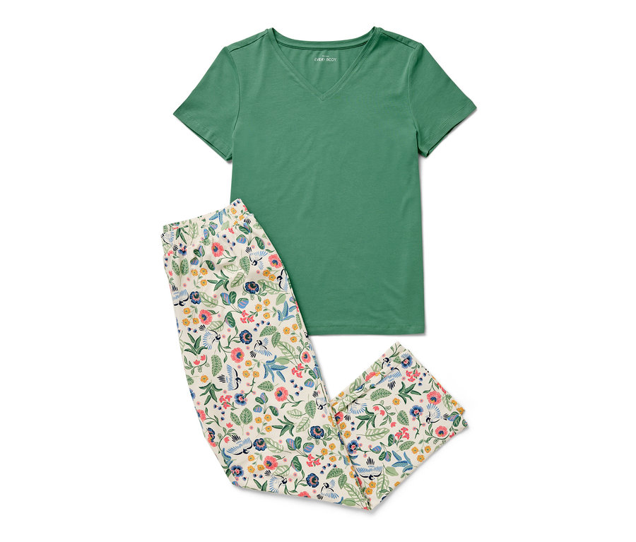 T-shirt vert et ensemble pyjama à motif floral.