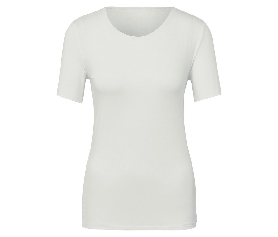 T-shirt blanc à manches courtes.