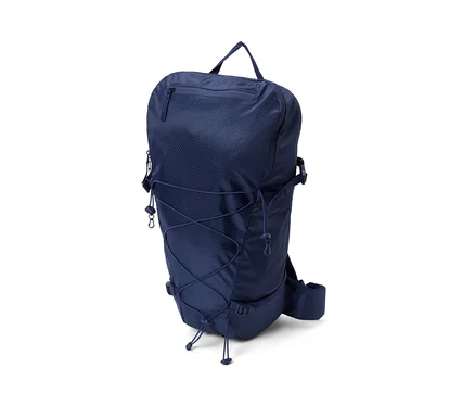 Sac à dos d’extérieur bleu.