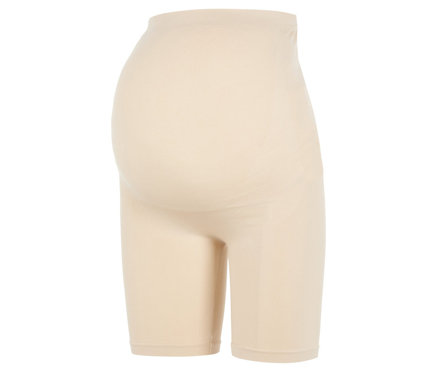 Gros plan sur un short de grossesse beige sculptant.