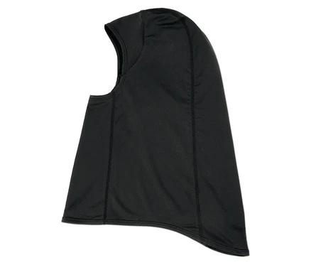 Cagoule noire avec ouverture pour le visage sur fond blanc.