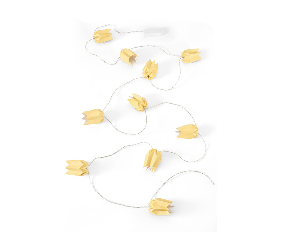 Guirlande lumineuse en papier à LED jaune sur fond blanc.