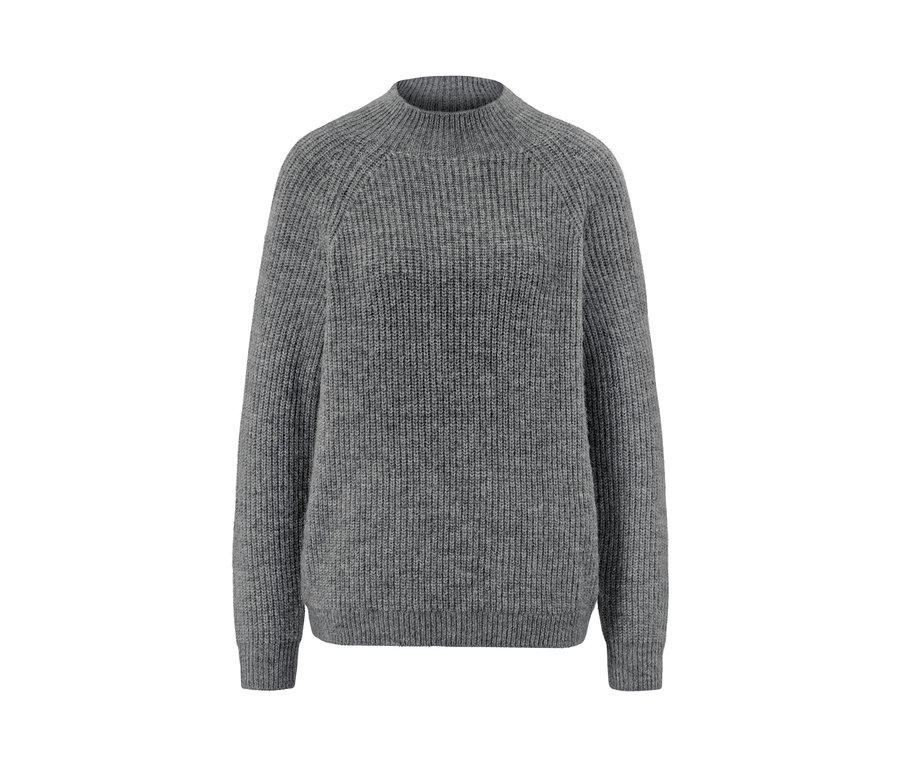 Pull à col droit en grosse maille gris.