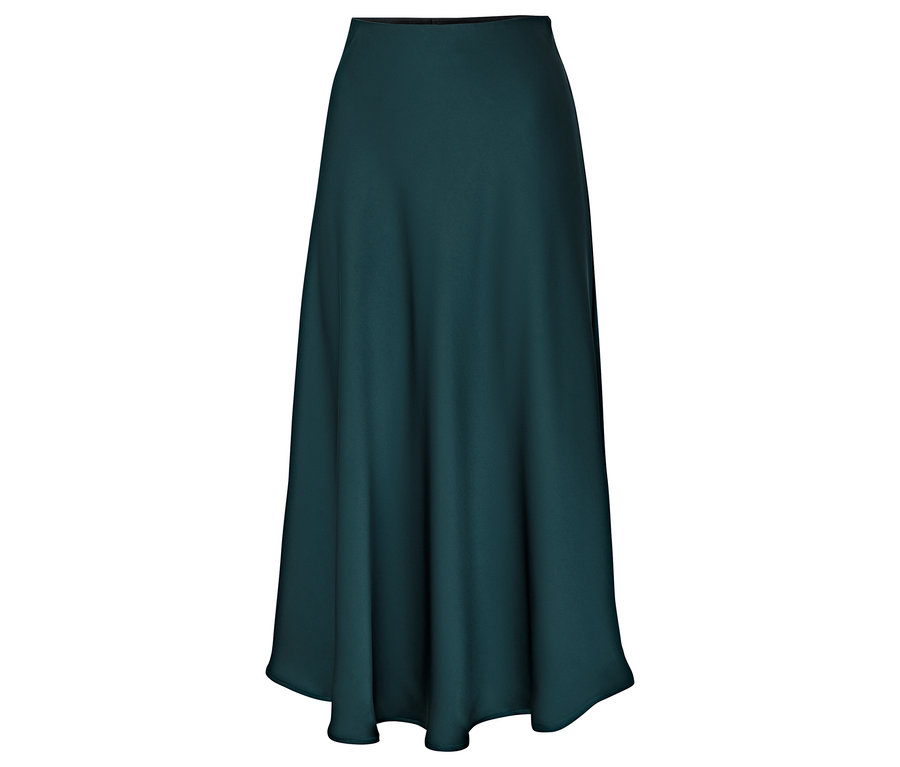 Sur la photo, une jupe longue et fluide dans un ton vert foncé.
