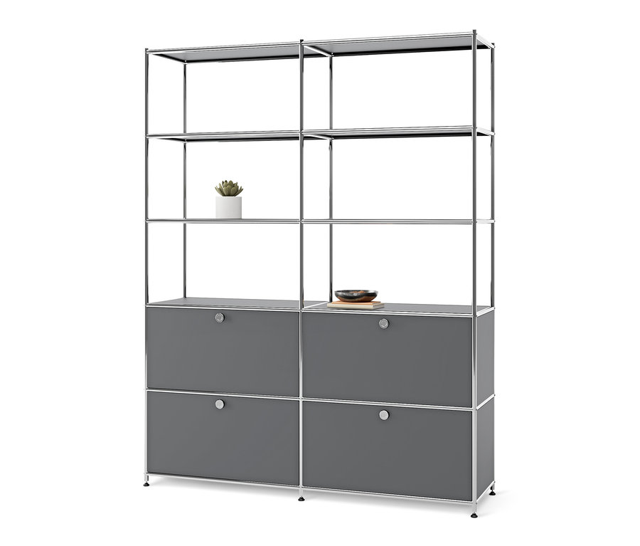 Étagère haute en métal gris « CN3 » à 4 abattants avec une plante et un bol décoratif dessus.