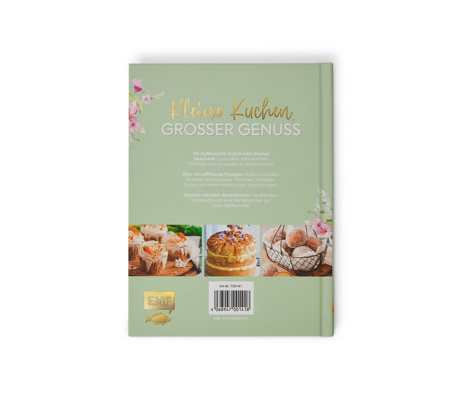 Le dos du livre «
Petit bonheur de pâtisserie » présente des photos de divers gâteaux et desserts.