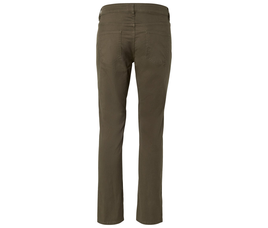 Gros plan sur l'arrière d'un pantalon vert olive.