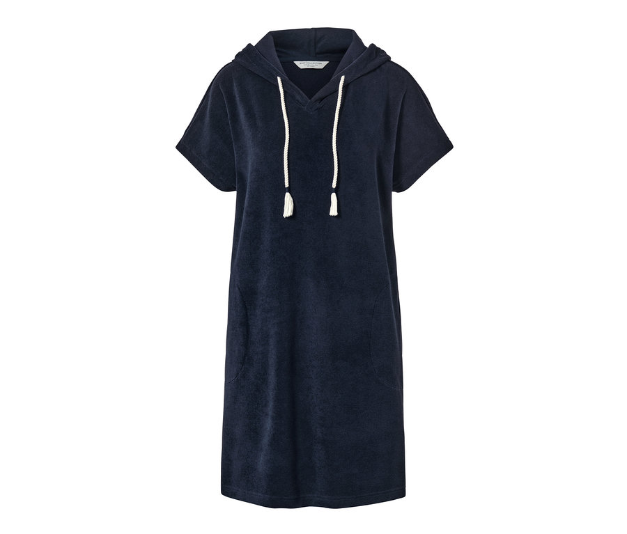 Robe de plage en tissu éponge bleu avec capuche et manches courtes.