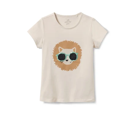 Un t-shirt pour enfant avec motif en paillettes réversibles représentant un lion portant des lunettes.