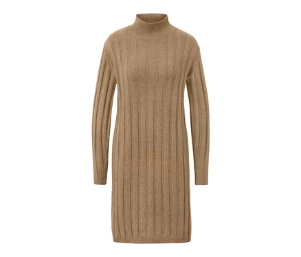 Robe en maille côtelée avec col montant.
