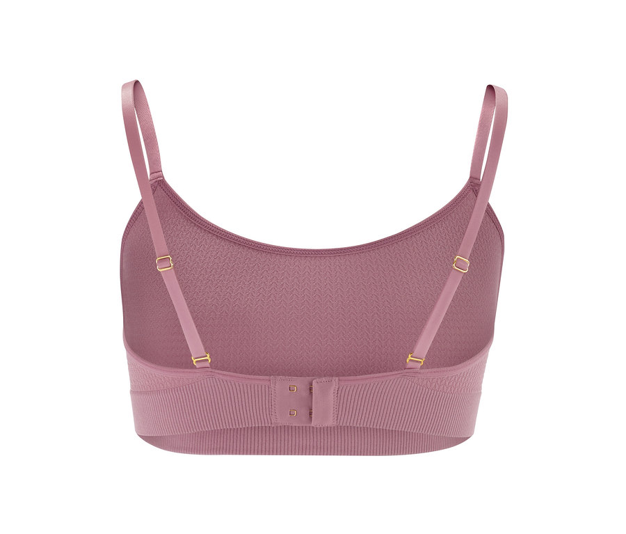 Vue détaillée de l'arrière d'un soutien-gorge sans coutures avec structure.