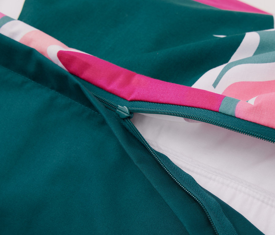 Détail de la parure de lit en percale avec fermeture éclair, taille standard et grande taille.