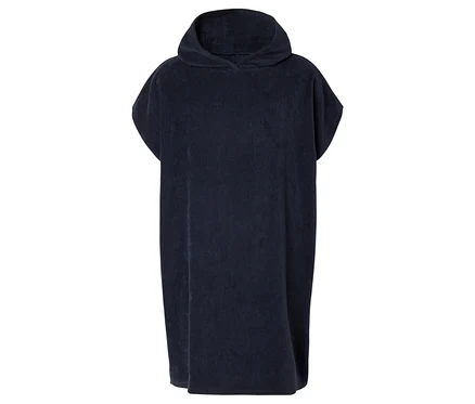 Un poncho de bain bleu marine à manches courtes et à capuche est posé sur un fond blanc.