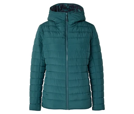 Veste matelassée verte avec capuche et fermeture éclair sur le devant.