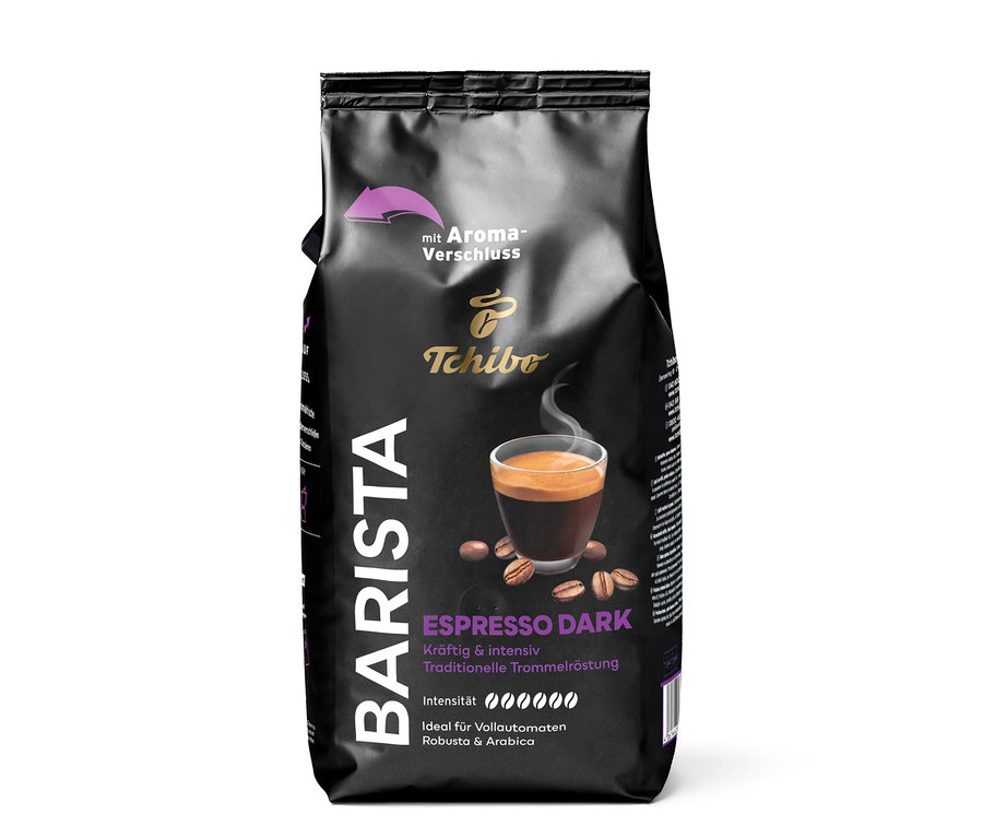 Paquet noir de café Tchibo Barista Espresso Dark avec une image d'une tasse à expresso et des grains de café.