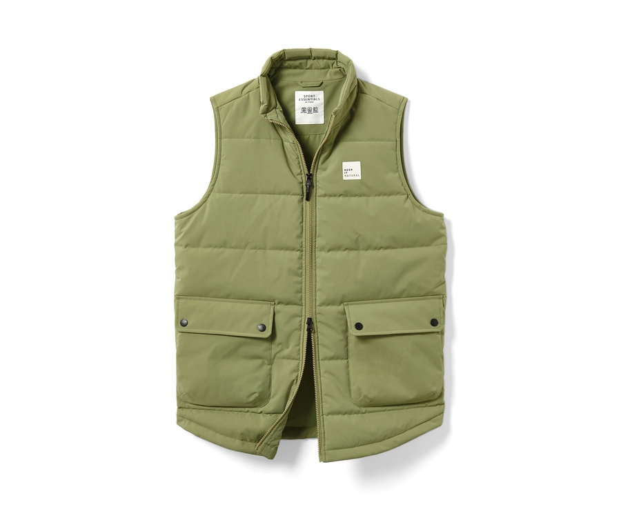 Gilet surpiqué vert avec poches.