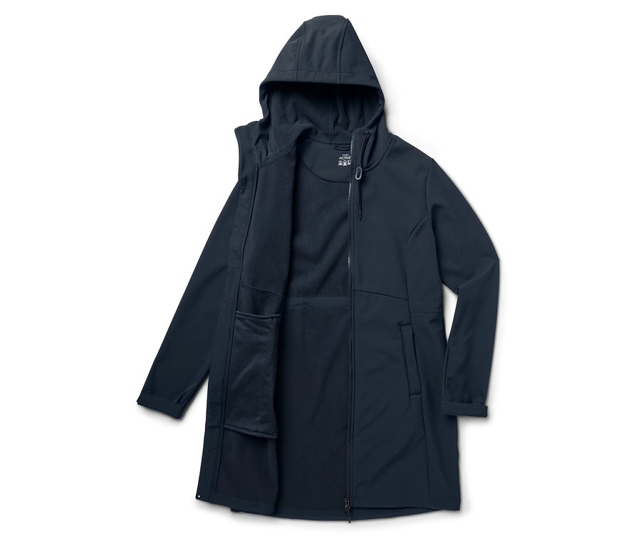 Manteau à capuche bleu marine avec fermeture éclair ouverte.