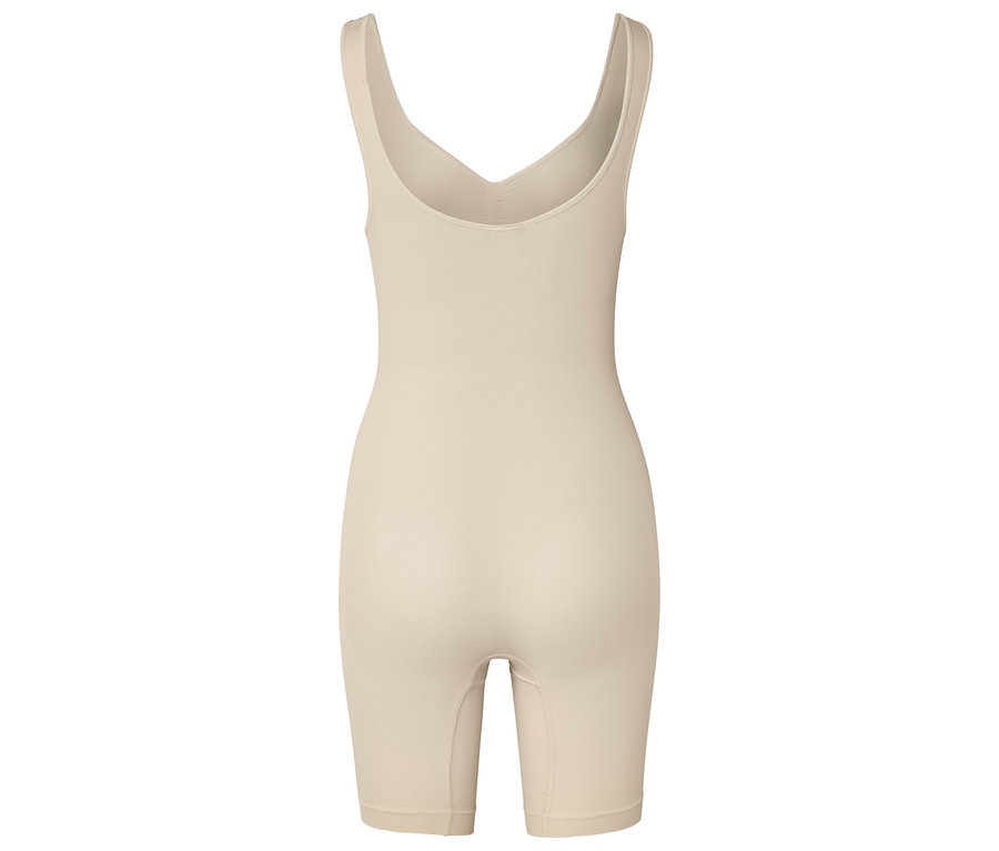 Body beige sans manches avec encolure en V et jambes courtes.