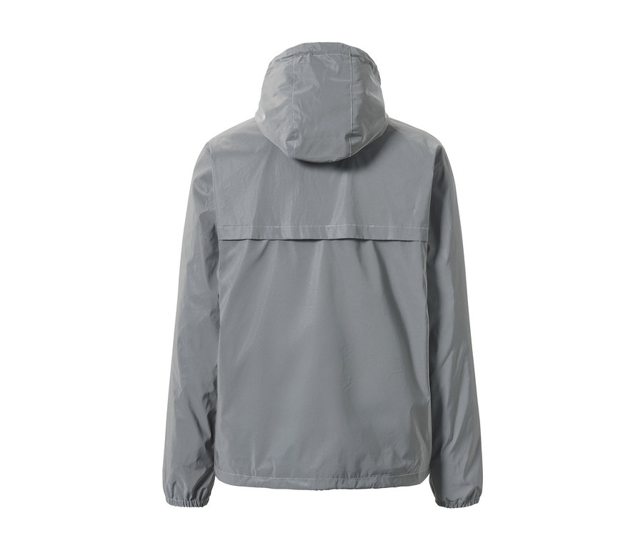 Vue arrière d'une veste coupe-vent réfléchissante.