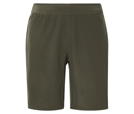 Shorts verts avec taille élastique.