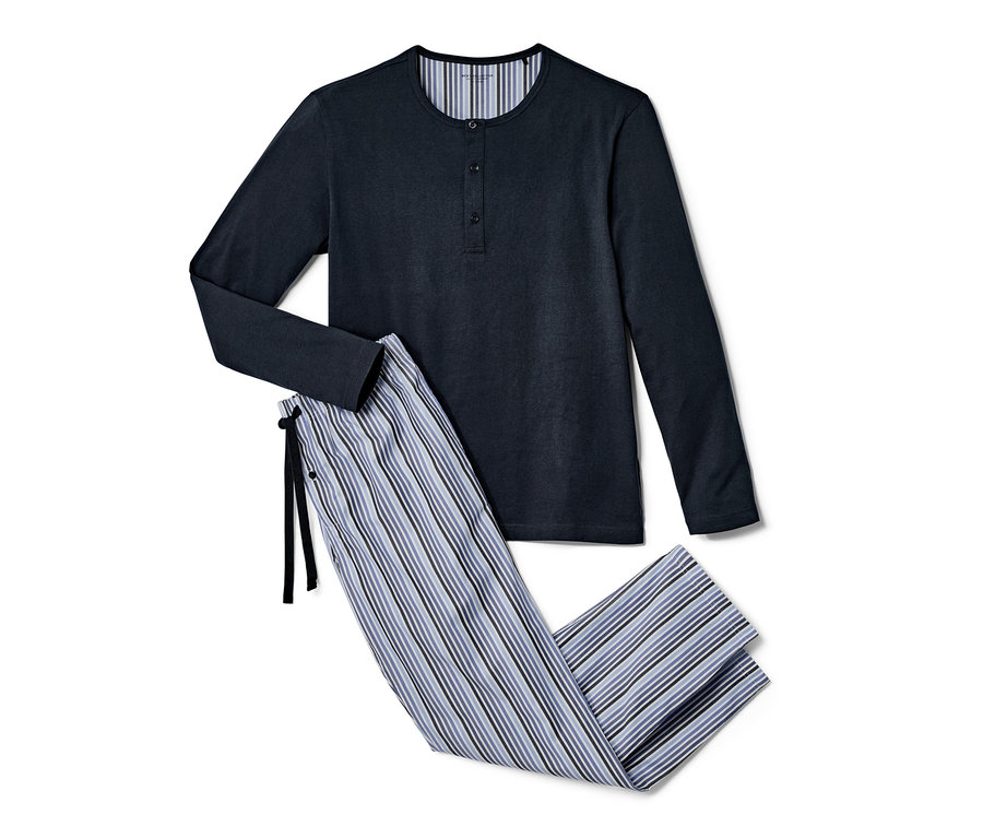 Pyjama bleu marine avec pantalon tissé.