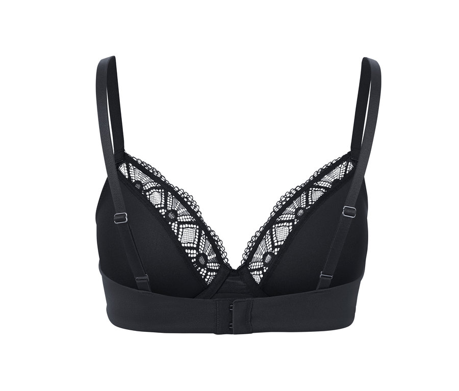 Soutien-gorge à armatures noir avec bordure en dentelle.