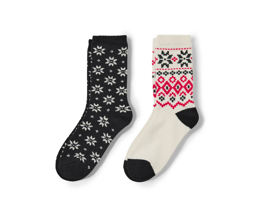 Deux paires de chaussettes norvégiennes.