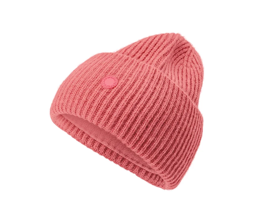 Bonnet en maille rose.