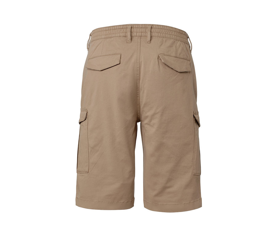 Short cargo beige vu de dos.