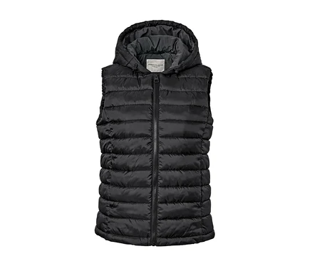 Gilet sans manches matelassé noir à capuche.