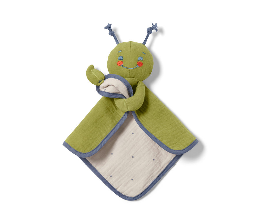 Doudou en tissu pour bébé vert avec des détails bleus.