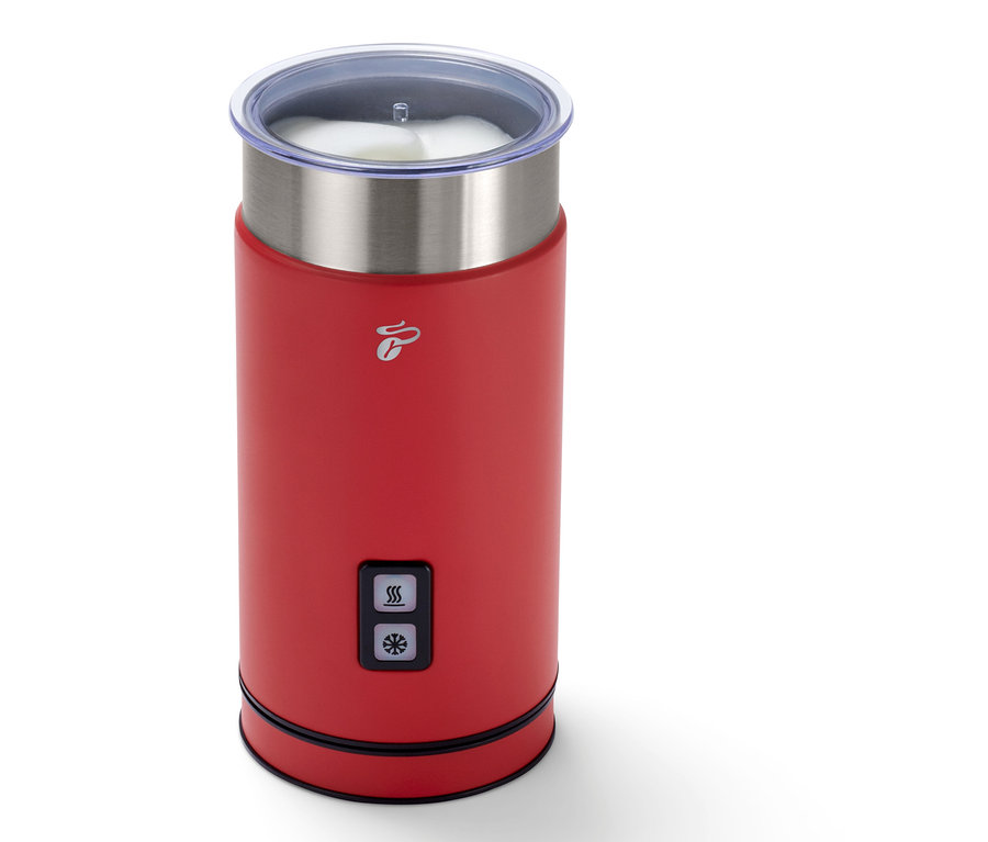 Mousseur à lait électrique rouge.