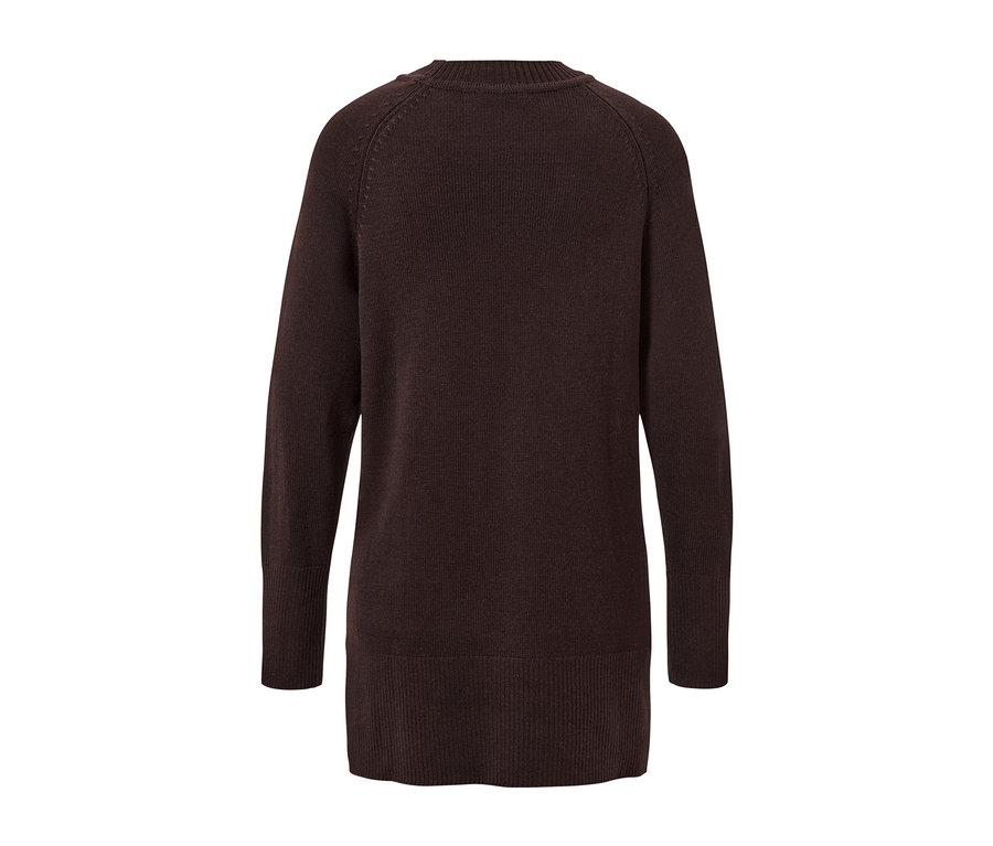 Long pull en maille marron foncé vu de dos.