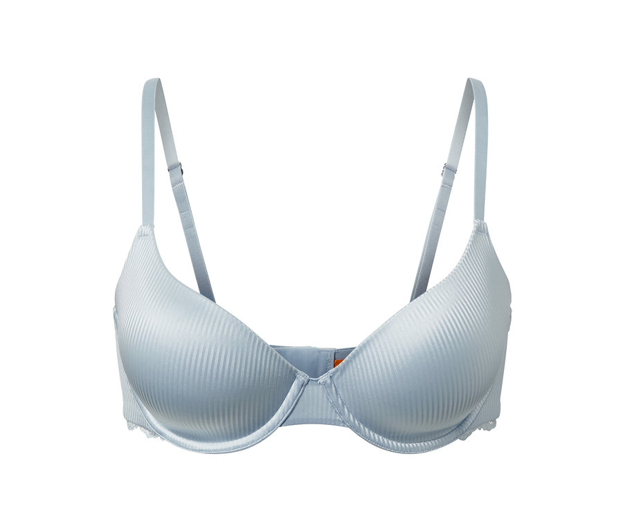 Soutien-gorge à coques bleu clair sur fond blanc.