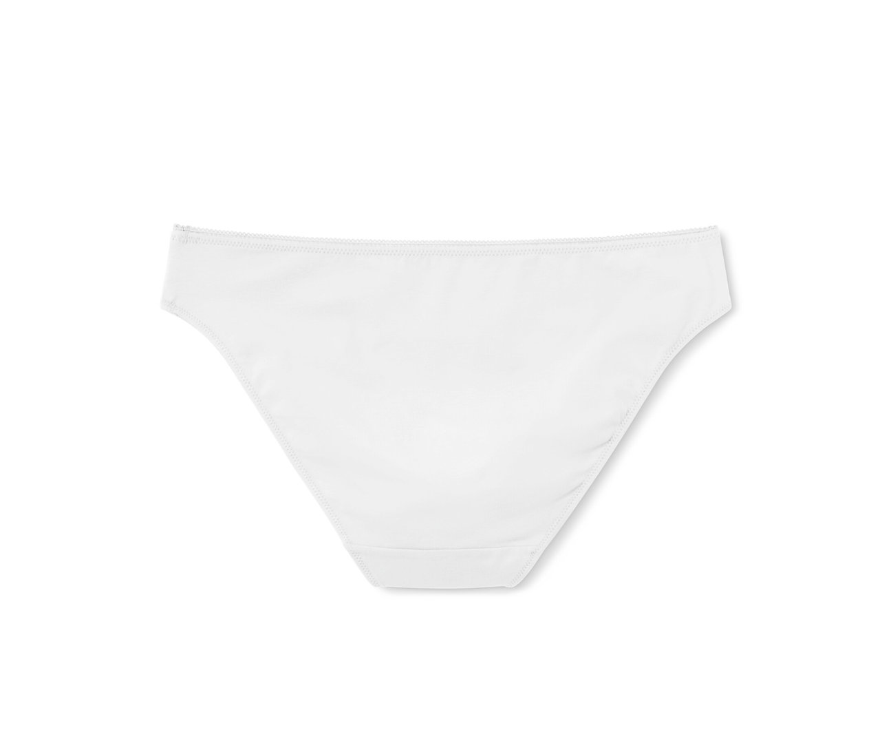 5 slips blancs sur fond blanc.