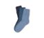Trois paires de chaussettes bleues.