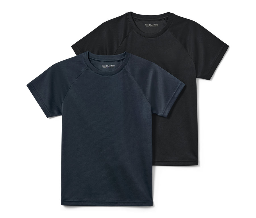 Deux t-shirts fonctionnels pour enfants.
