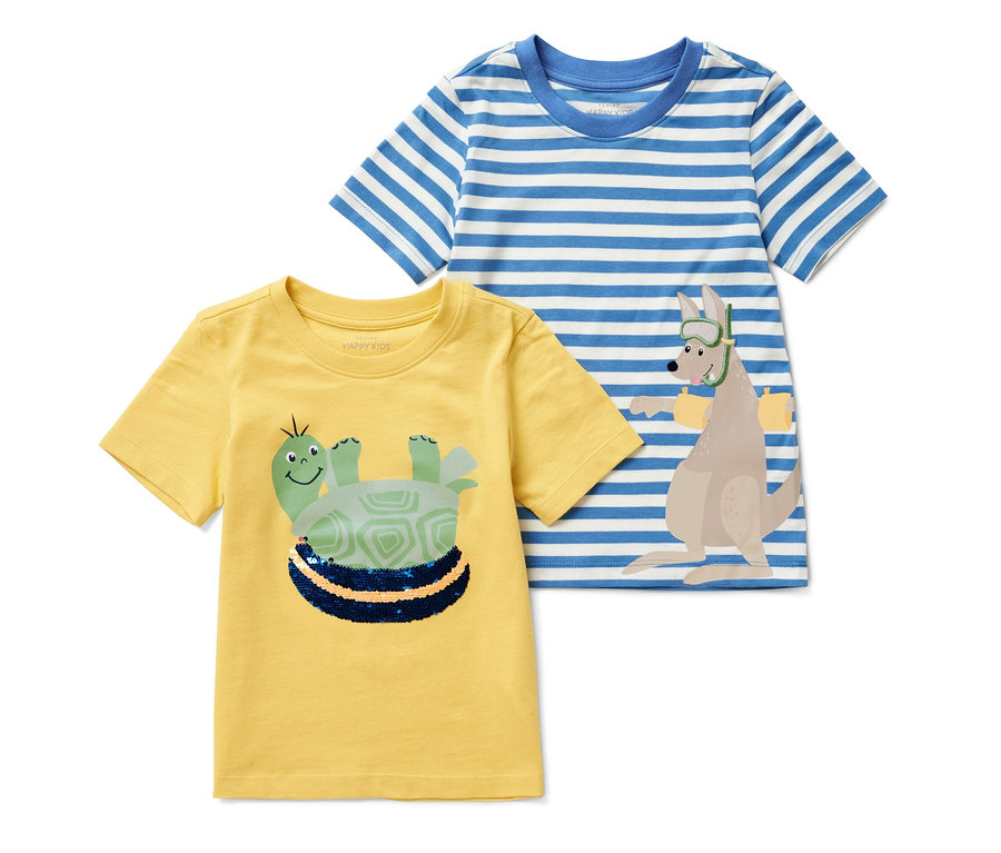 Deux t-shirts pour enfant avec application : un jaune avec une tortue et un bleu et blanc rayé avec un kangourou.