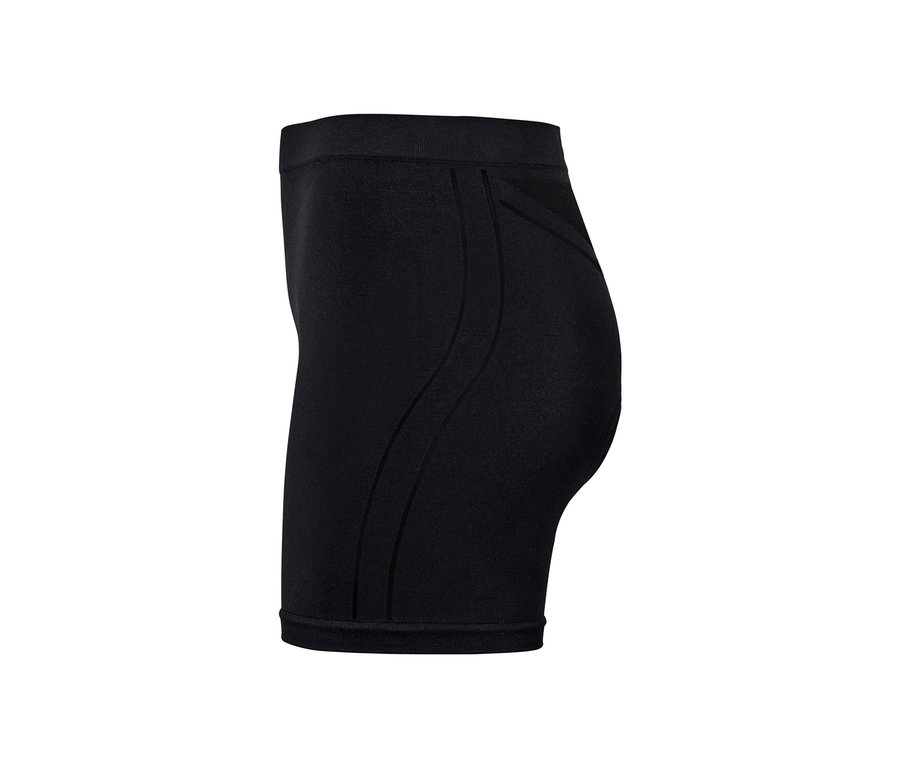 Boxer de vélo noir sur fond blanc.