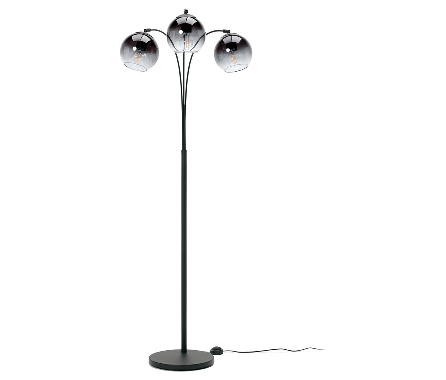 Lampadaire noir avec trois abat-jour en verre.