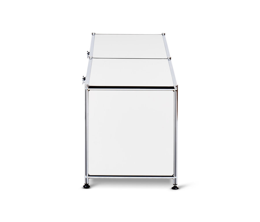 Meuble bas en métal « CN3 » blanc avec tiroirs.