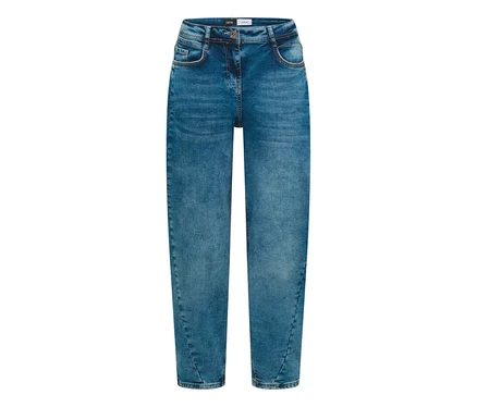 Jean CECIL bleu en denim légèrement délavé, avec jambes droites et ourlet en V.