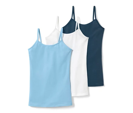 Trois maillots de corps bleus pour enfant.