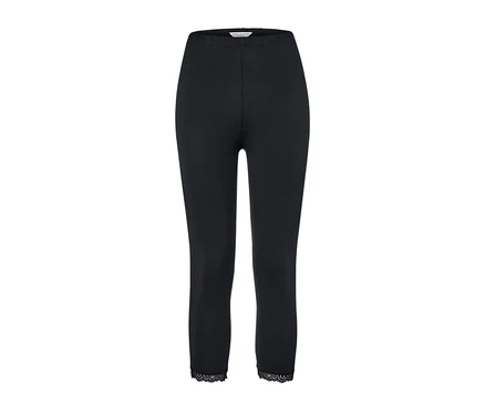 Legging 3/4 noir avec bord en dentelle.