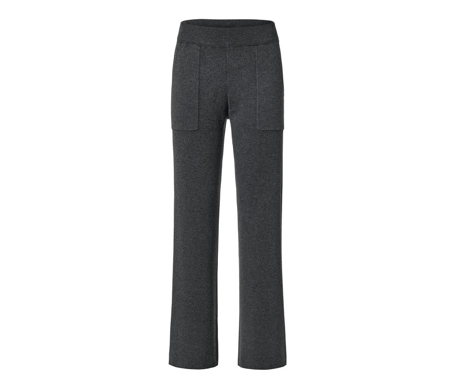 Pantalon en maille gris avec des poches.
