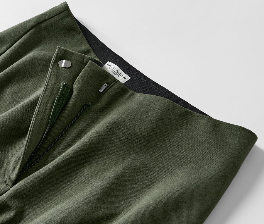 Gros plan sur un pantalon en jersey.